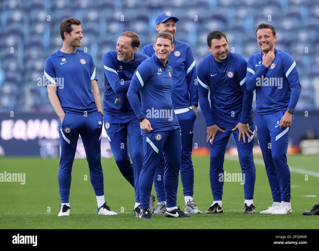 Soccer Football - Champions League - Chelsea Training - Estadio do Dragao,  Porto, Portugal - May 28, 2021 Chelsea manager Thomas Tuchel and his backroom  staff before training REUTERS/Carl Recine Stock Photo - Alamy