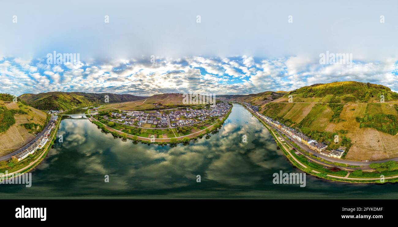 360 degree aerial Panorama view on Zell am Mosel. Beautiful historical town on the loop of romantic Moselle river. Rhineland-Palatinate, Germany, betw Stock Photo
