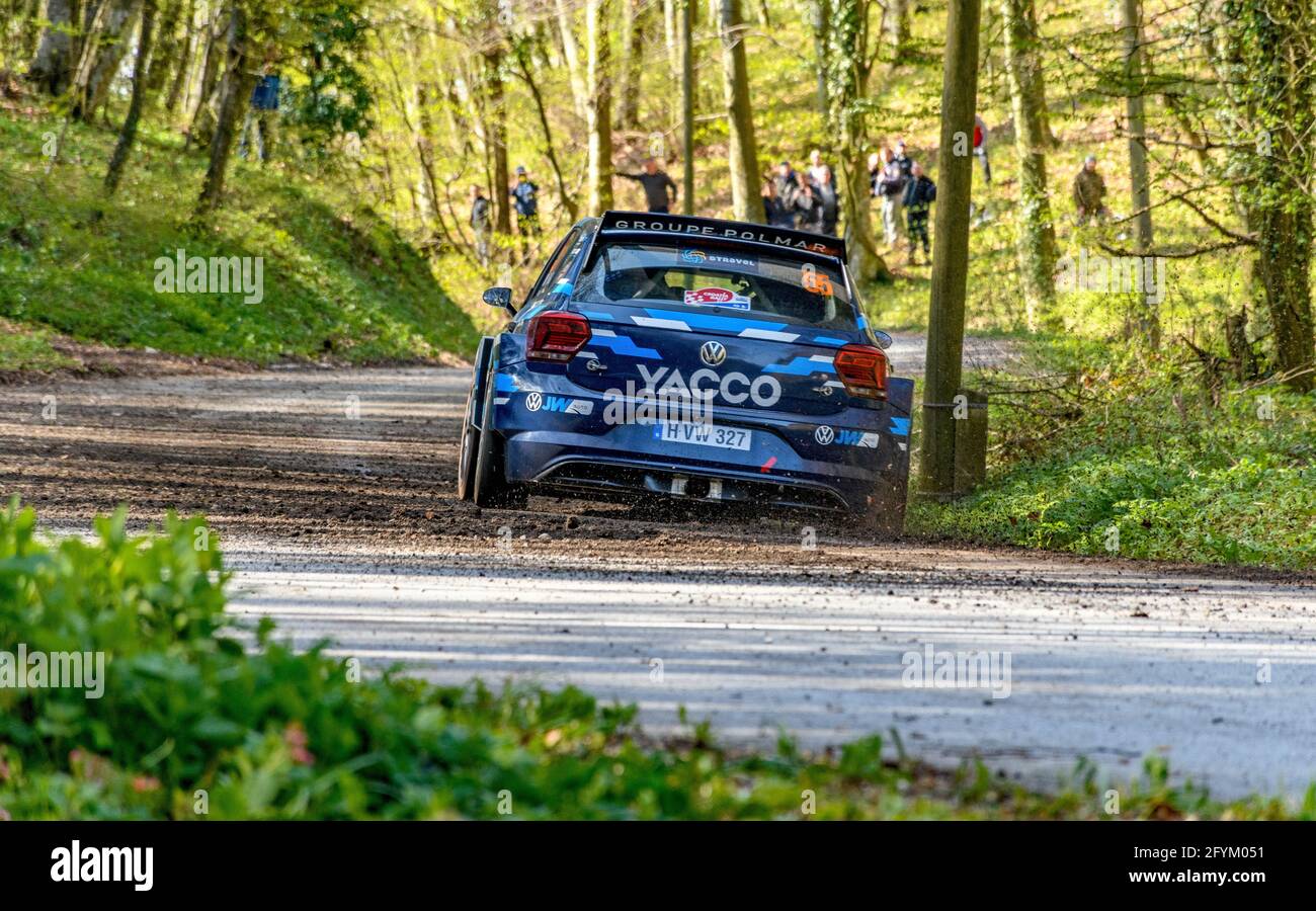 ZAGREB, CROATIA - Apr 23, 2021: Volkswagen Polo GTI R5 racing on tarmac  rally stage at WRC championship in Croatia Stock Photo - Alamy