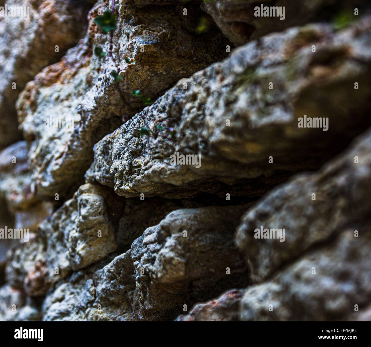 Rough stone texture hi-res stock photography and images - Alamy