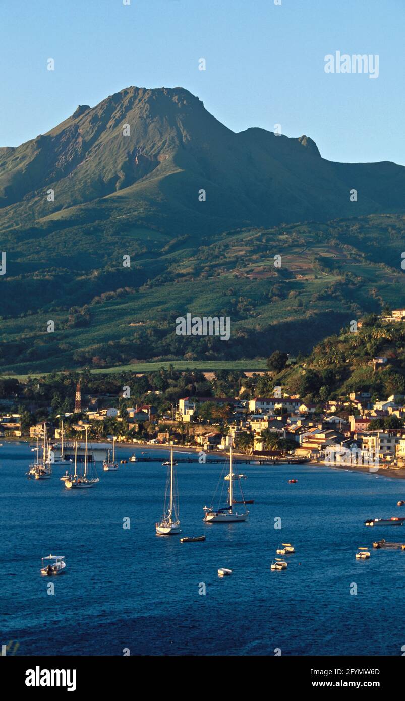 FRANCE. MARTINIQUE. CITY OF SAINT-PIERRE AND THE PELEE MOUNTAIN Stock Photo