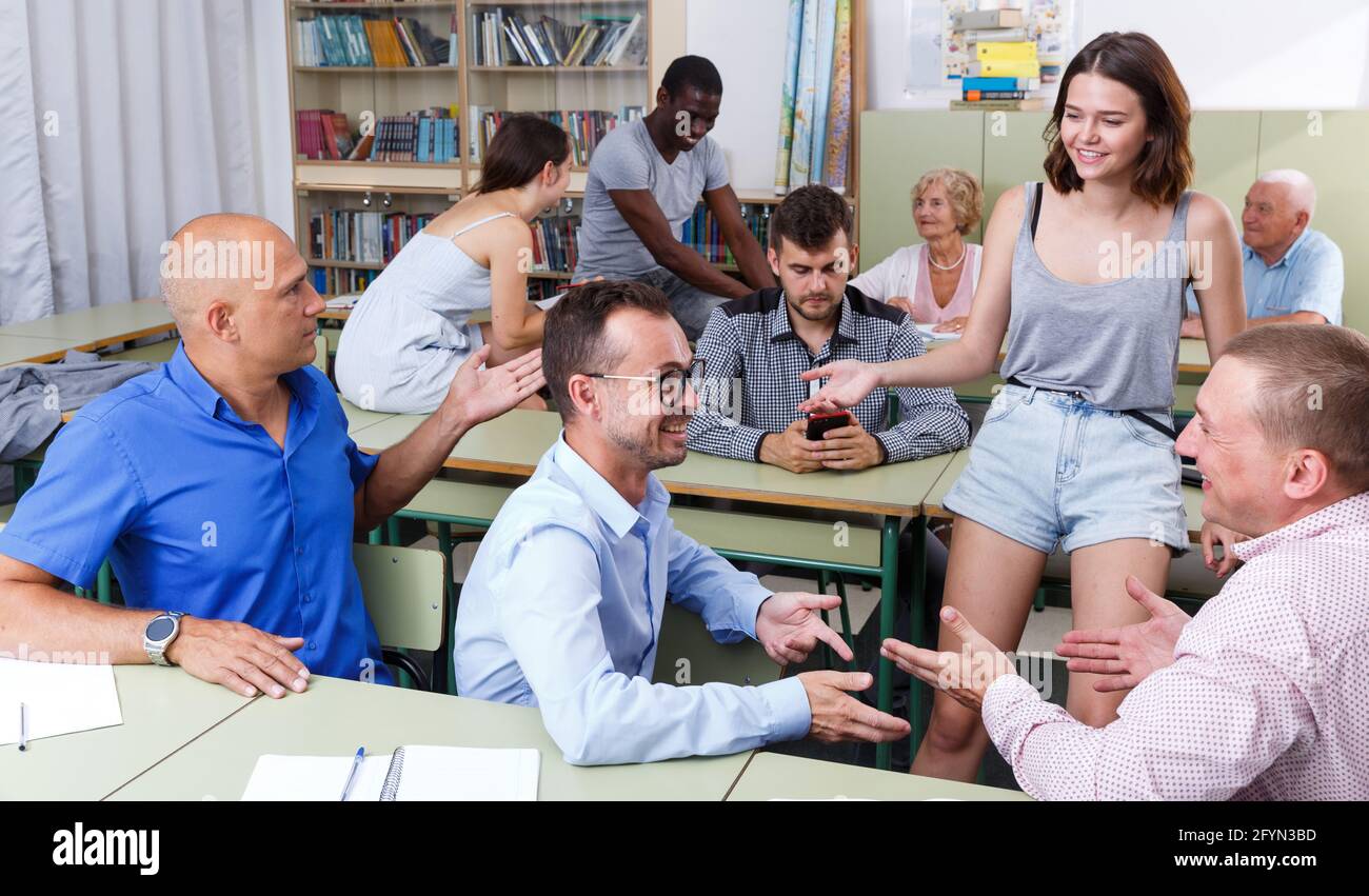 Different ages coworkers hi-res stock photography and images - Alamy