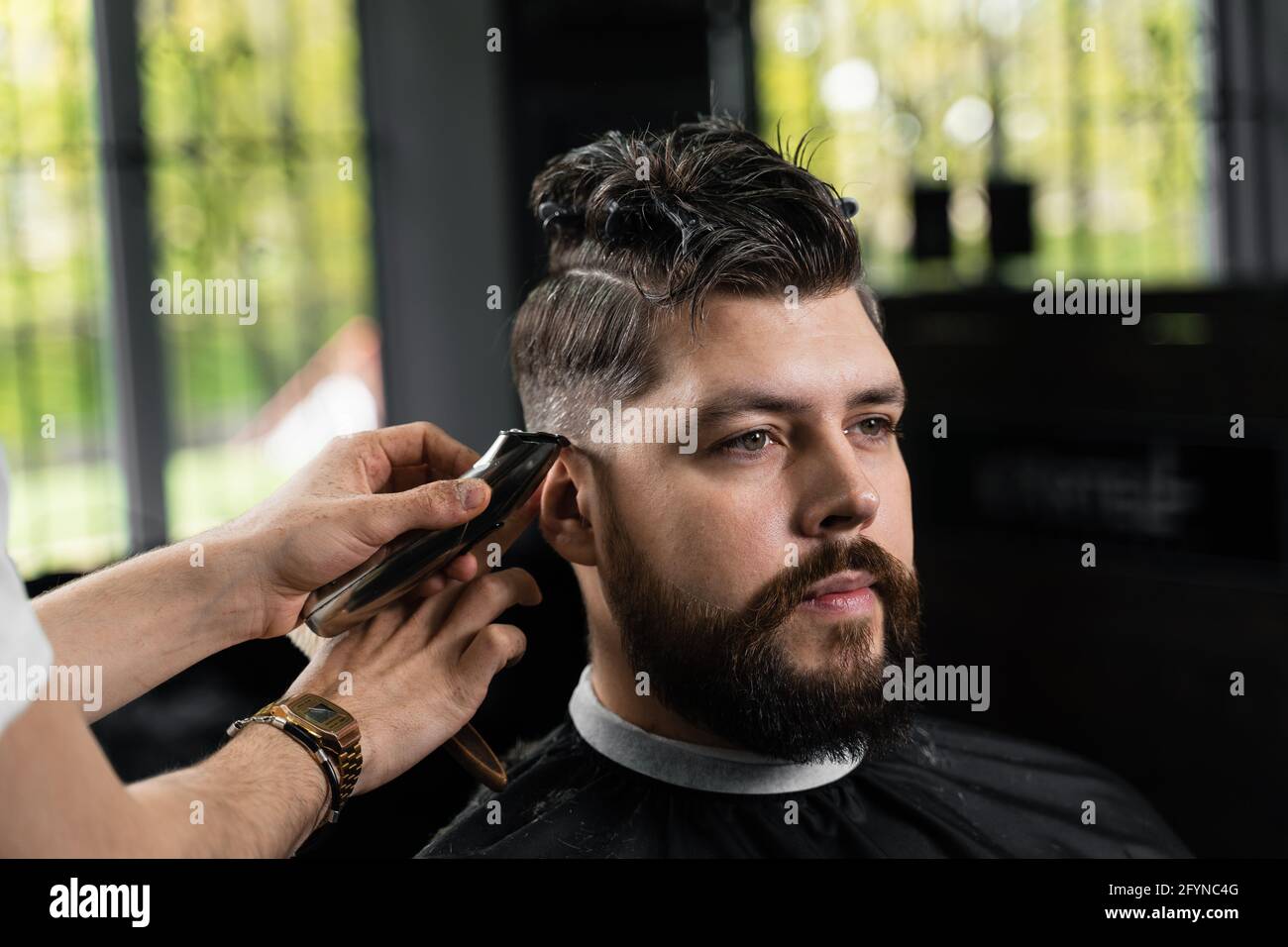 6,500+ Fade Haircut Stock Photos, Pictures & Royalty-Free Images - iStock