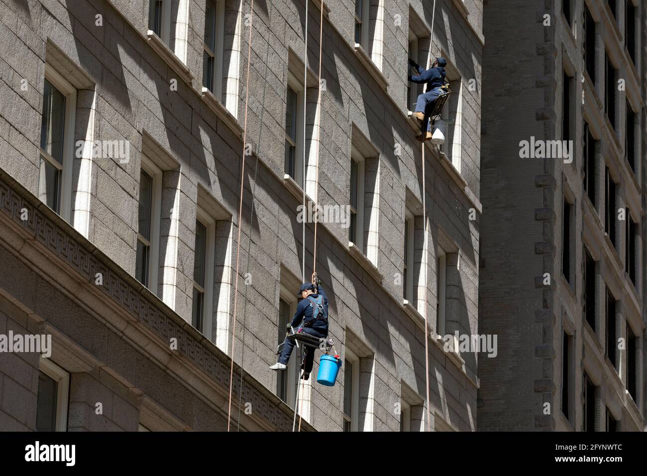 How Much Do High Rise Window Washers Make at Ellen Lambright blog