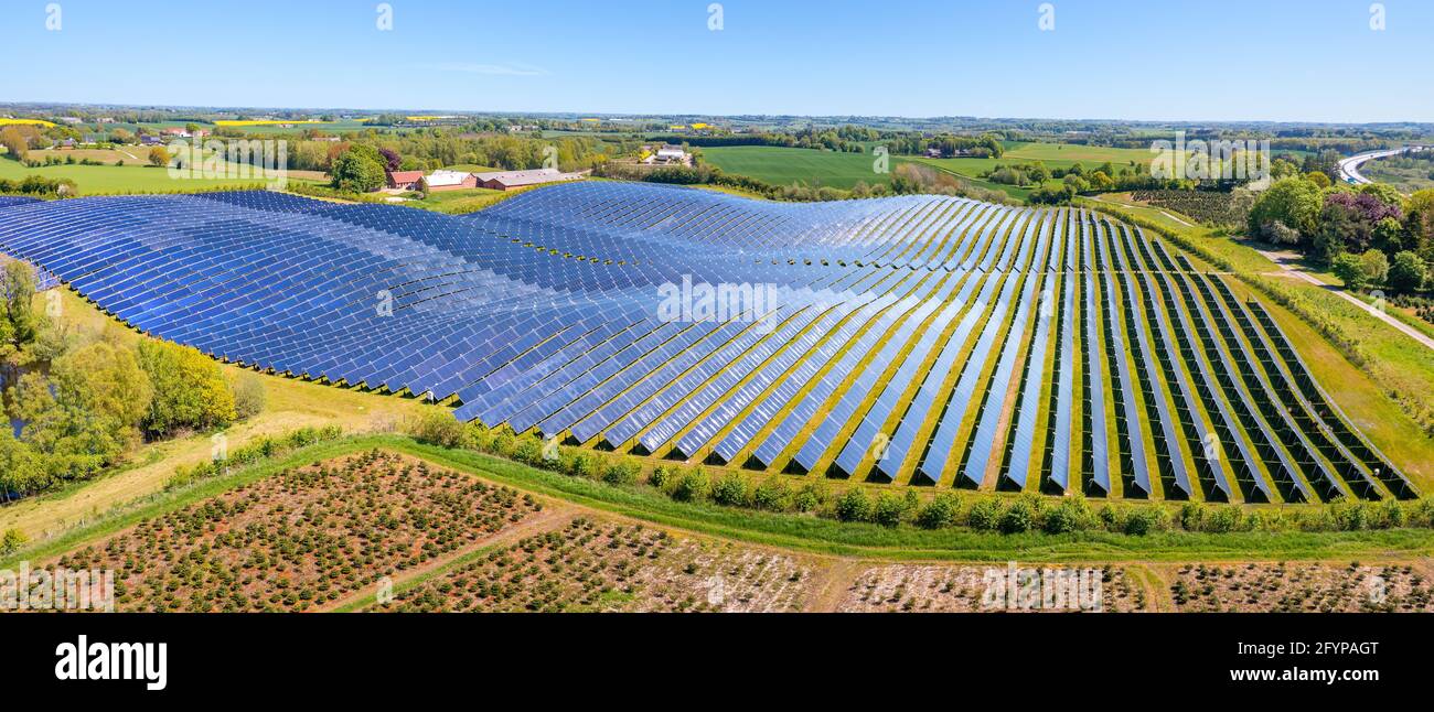 Solar Energy Park in Silkeborg, Denmark. It covers an area of 156.000 m2 or  22 football fields and has 12,000 solar panels Stock Photo - Alamy