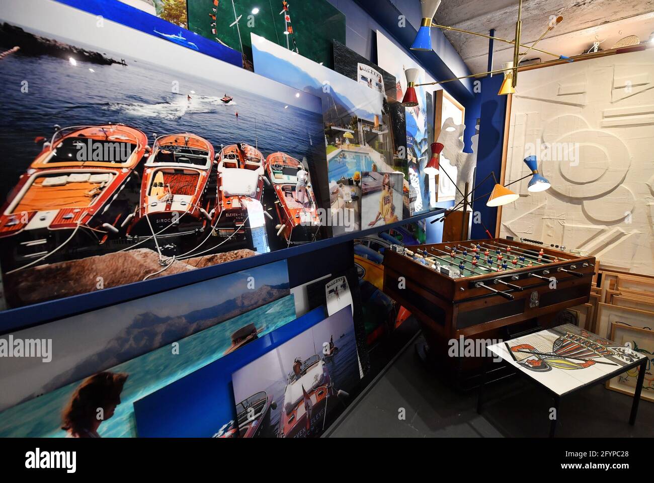 Illustrations of Saint Tropez. Art Gallery Saint Tropez, southeastern