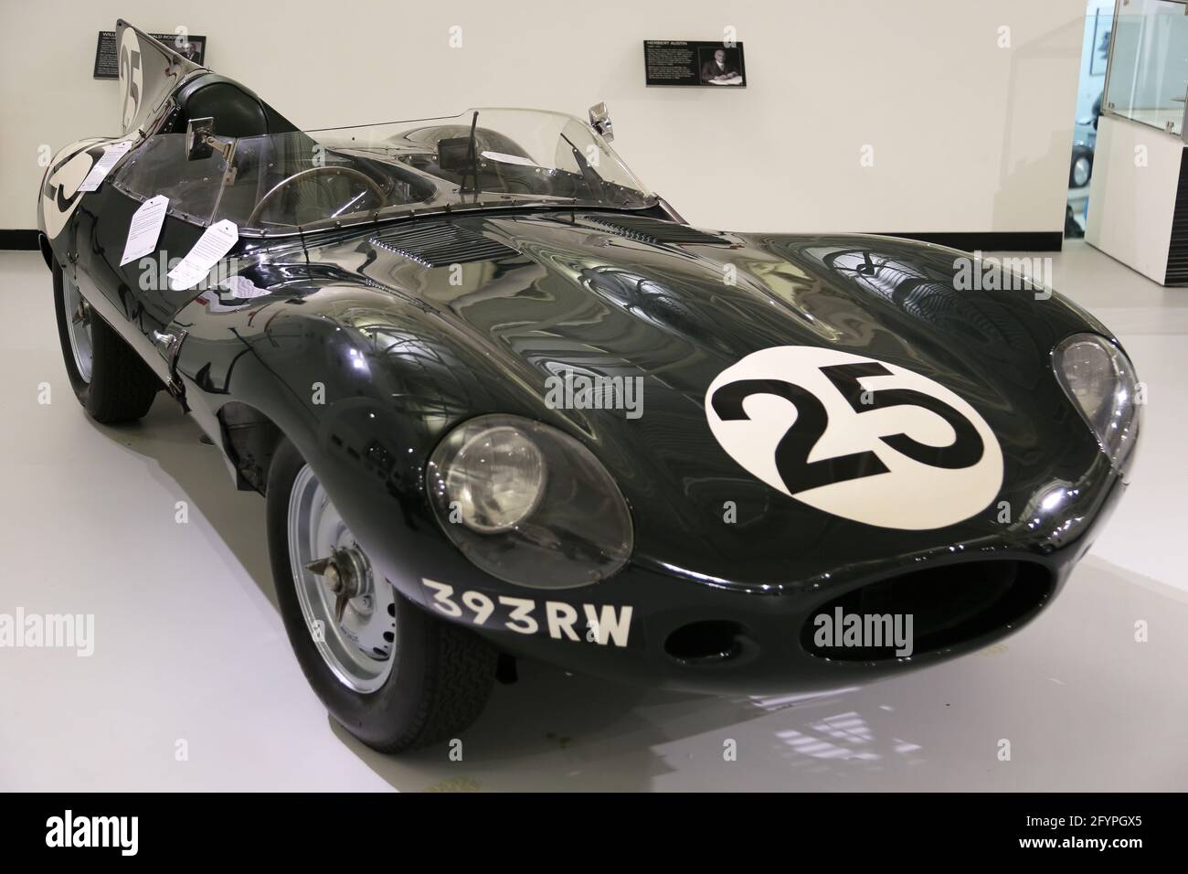 Jaguar D-Type Ecurie Ecosse - 1957 Le Mans Winner - Amalgam Collection