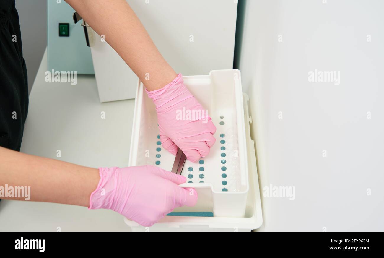 Sterilization of instruments and tools. Sterilization procedure. Steam