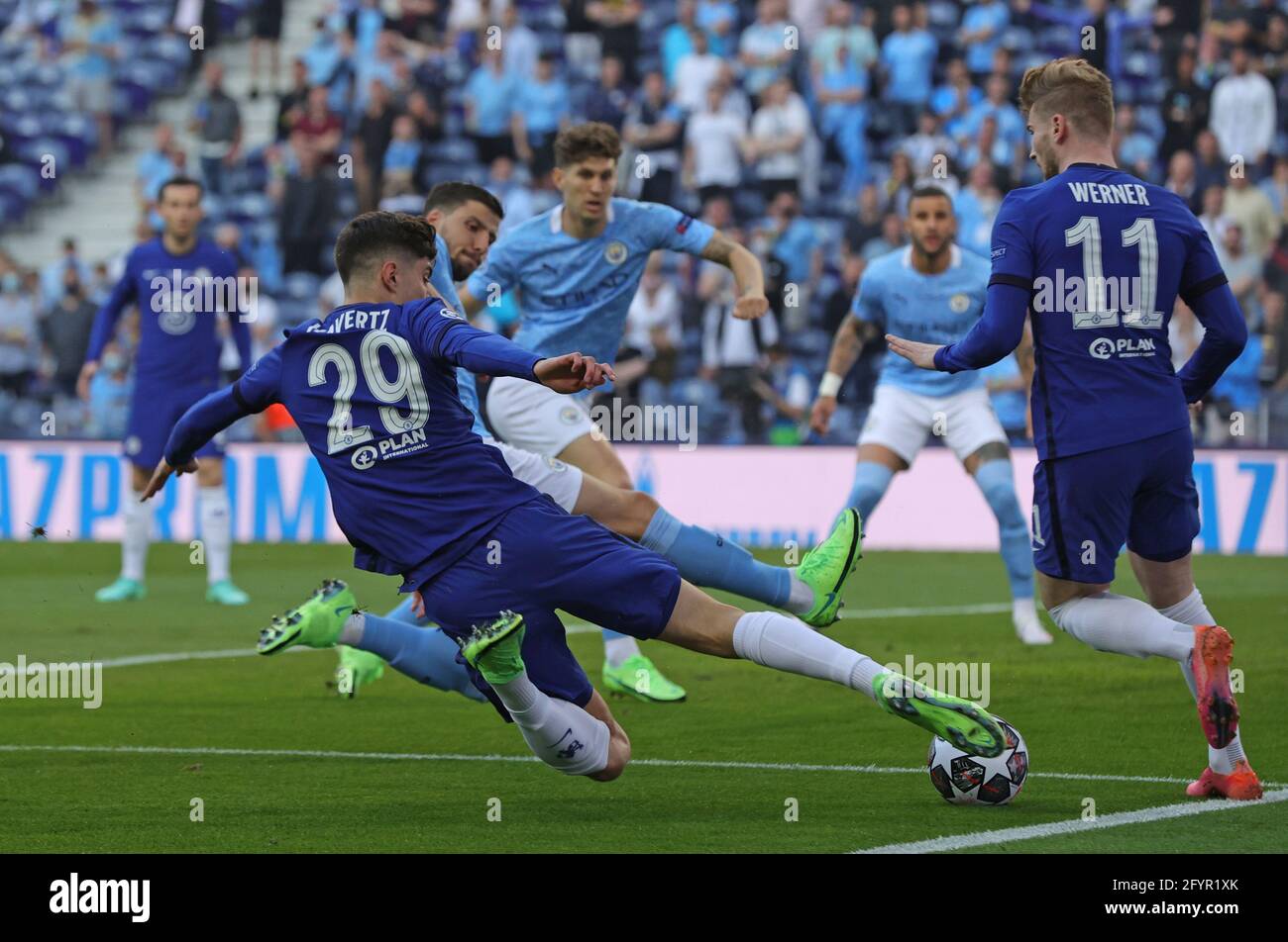 Porto Portugal May 29 Kai Havertz Of Chelsea Crosses The Ball Into The Box During The Uefa Champions League Final Between Manchester City And Chelsea Fc At Estadio Do Dragao On