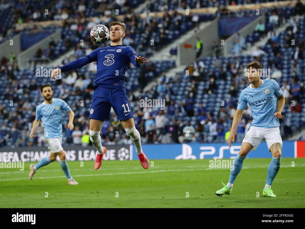 Porto, Portugal, 29th May 2021. Timo Werner of Chelsea leaps up to chest down the ball during the UEFA Champions League match at the Estadio do Dragao, Porto. Picture credit should read: David Klein / Sportimage Stock Photo
