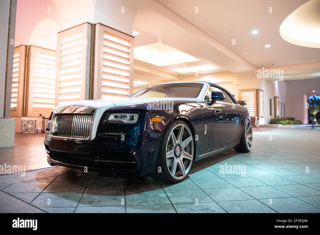 New  Used RollsRoyce Dawn for Sale Near Miami FL  Discover Cars for Sale