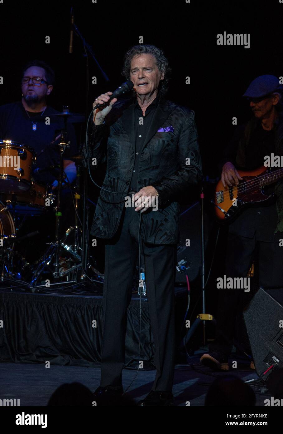 **FILE PHOTO** B.J. Thomas Has Passed Away. Emporia, Kansas, USA, April 20, 2019 BJ Thomas a five-time Grammy recipient performs some of his legenadry songs including 'Raindrops Keep Falling On My Head' and 'Somebody Done Somebody Wrong' on stage at the historic Granada Theater. Credit: Mark Reinstein/MediaPunch Stock Photo