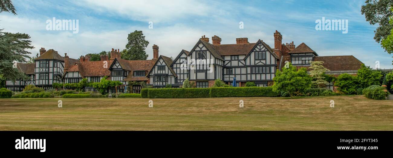Ascott House, Wing, Buckinghamshire, England Stock Photo Alamy