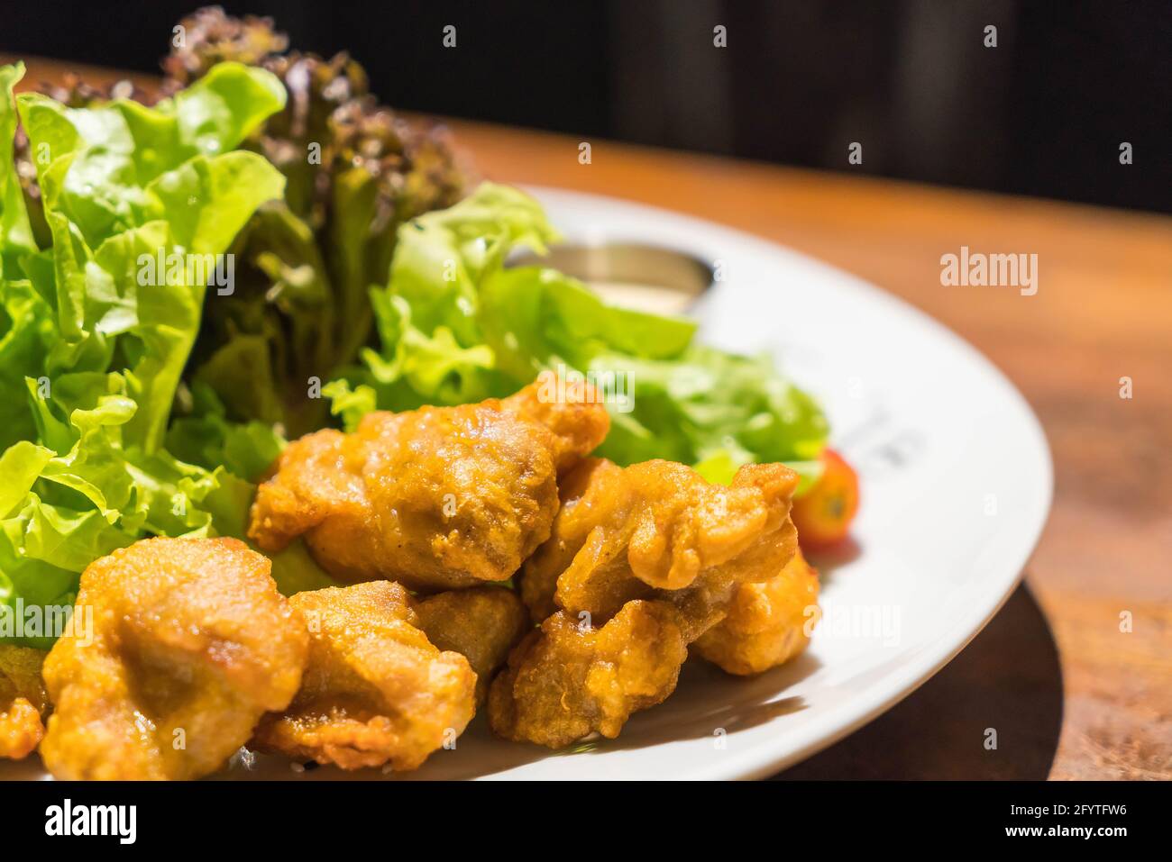 Deep fried chicken (Karaage) with salad Stock Photo Alamy