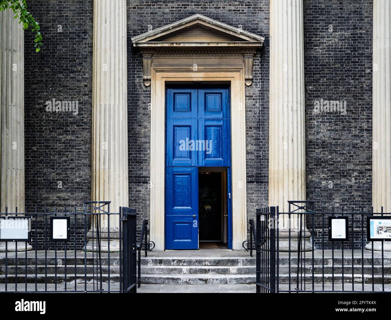 St Peter's Church, Hammersmith Stock Photo Alamy