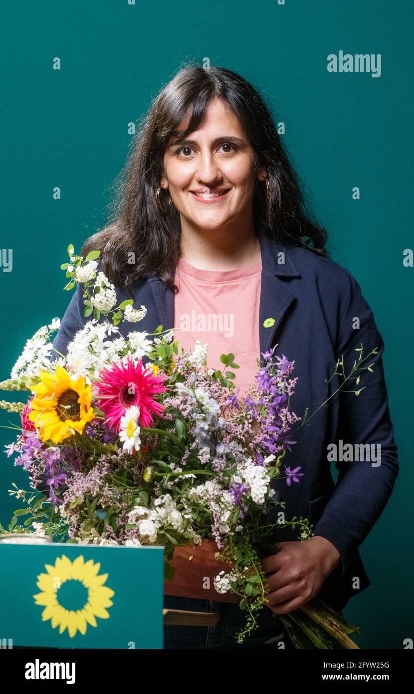 Picture of Maryam Blumenthal