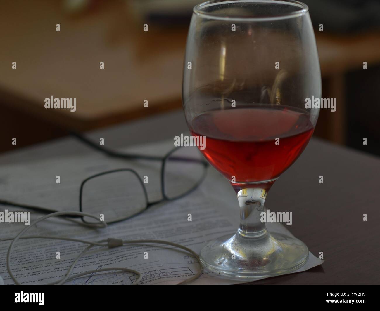 Contract art hi-res stock photography and images - Alamy