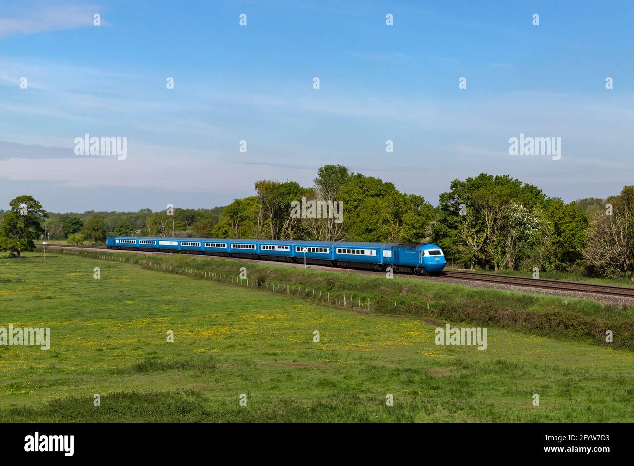 The Midland Pullman fine dining train passes through the Devon countryside heading for Penzance with the Cornish Coastal Pullman service. Stock Photo