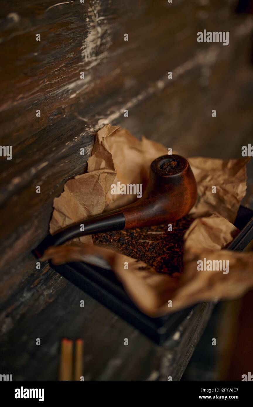 Smoking pipe still life hi-res stock photography and images - Alamy