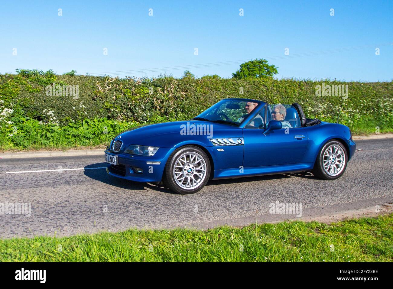 Bmw z3 roadster hi-res stock photography and images - Alamy