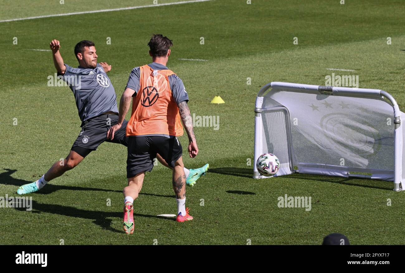 Seefeld, Austria. 30th May, 2021. Football, national team, training camp,  training: Kevin Volland (l) and Robin Koch during training. Credit:  Christian Charisius/dpa/Alamy Live News Stock Photo - Alamy