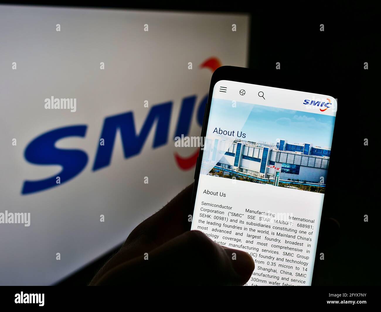 makers of mobile tech display screens factory