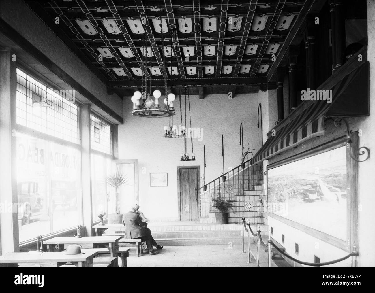 The hotel lobby Black and White Stock Photos & Images - Alamy