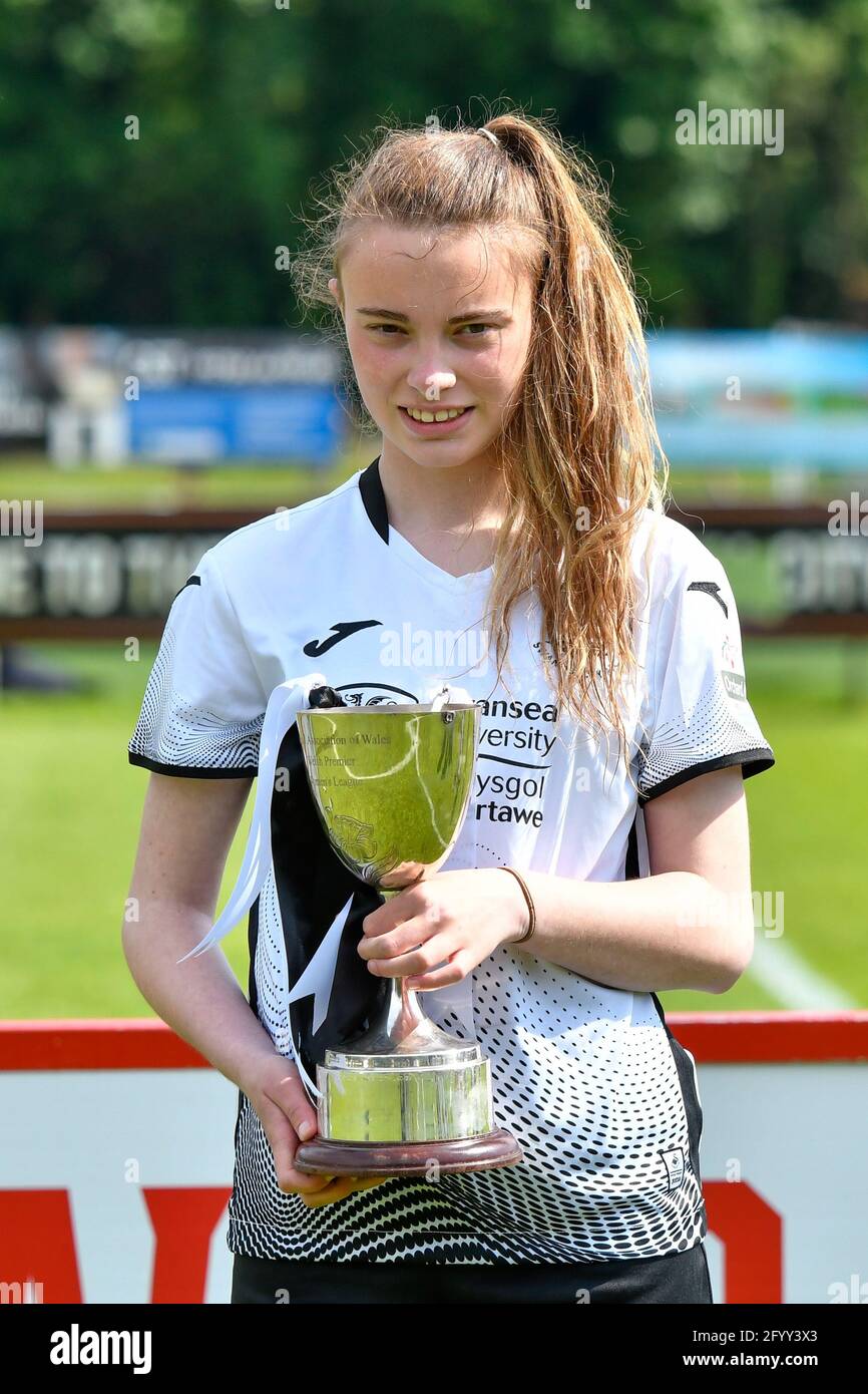 Neath Wales 30 May 2021 Kelsey Thomas Of Swansea City Ladies Holding The Wpwl Trophy After The Orchard Welsh Premier Women S League Match Between Swansea City Ladies And Abergavenny Women At The