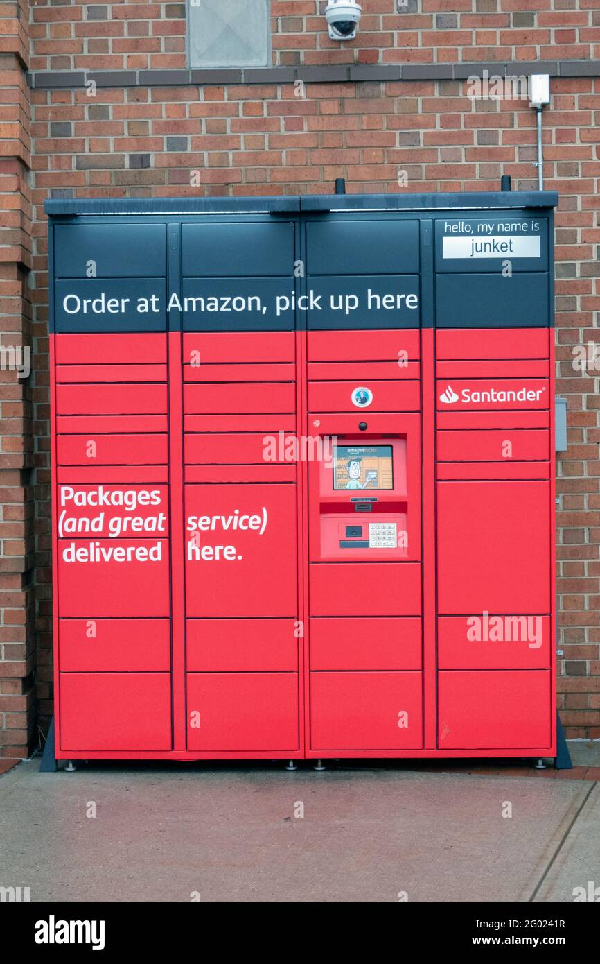 An Amazon locker in the Bay Terrace Shopping Center for people who don't  want packages delivered to their home. In Bayside, Queens, New York City  Stock Photo - Alamy
