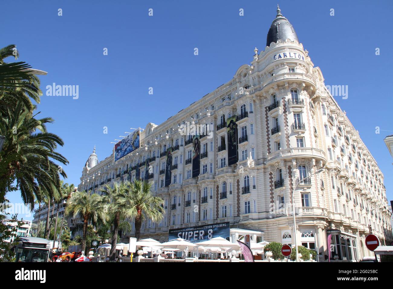 Cannes palace hi-res stock photography and images - Alamy