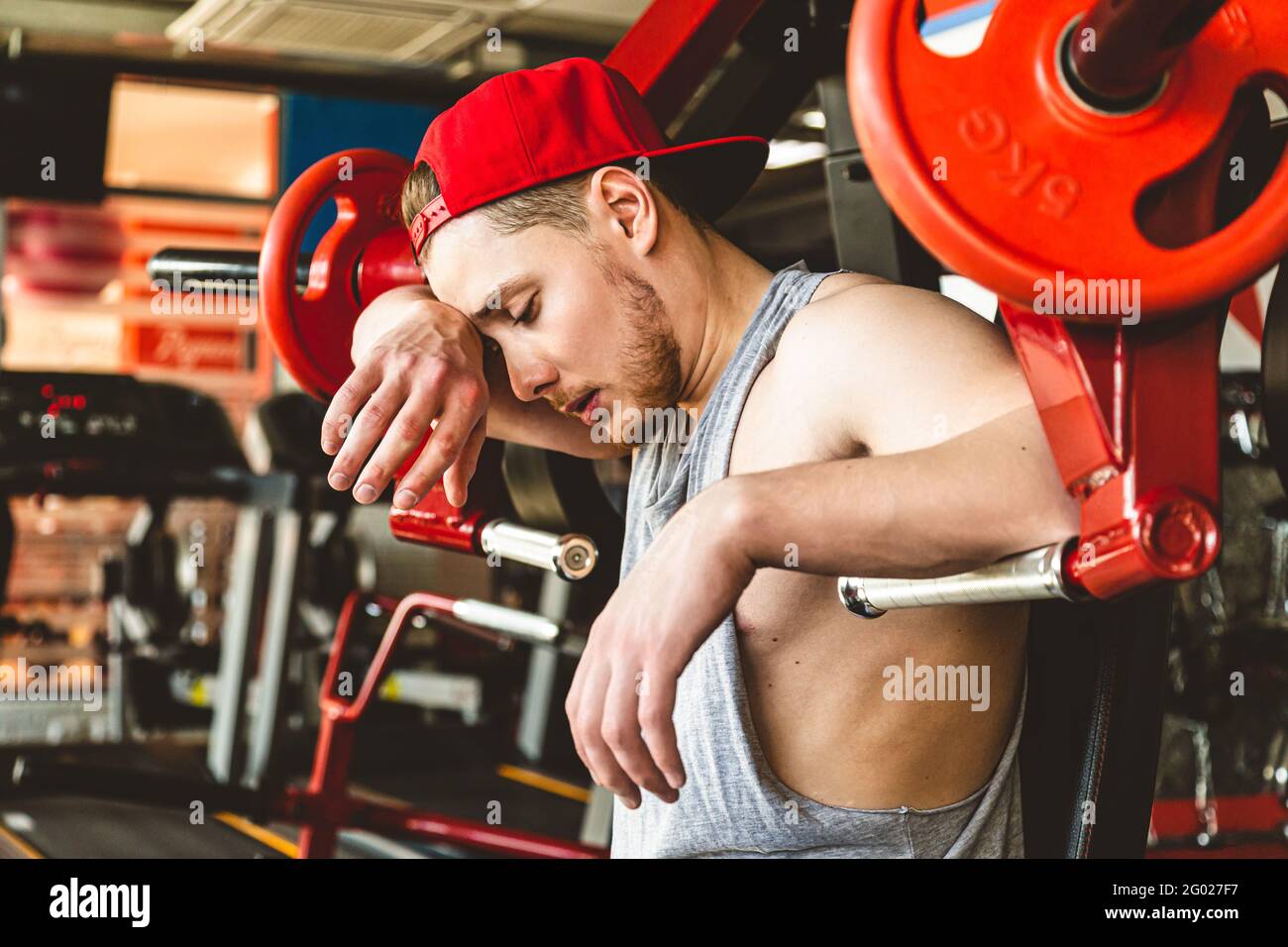 Forehead muscles hi res stock photography and images Alamy