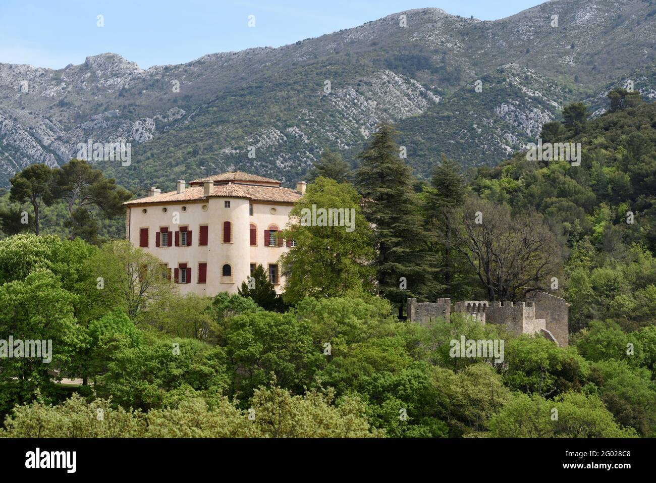 Chateau Of Vauvenargues High Resolution Stock Photography And Images Alamy Chateau Of Vauvenargues High Resolution Stock Photography And Images Alamy