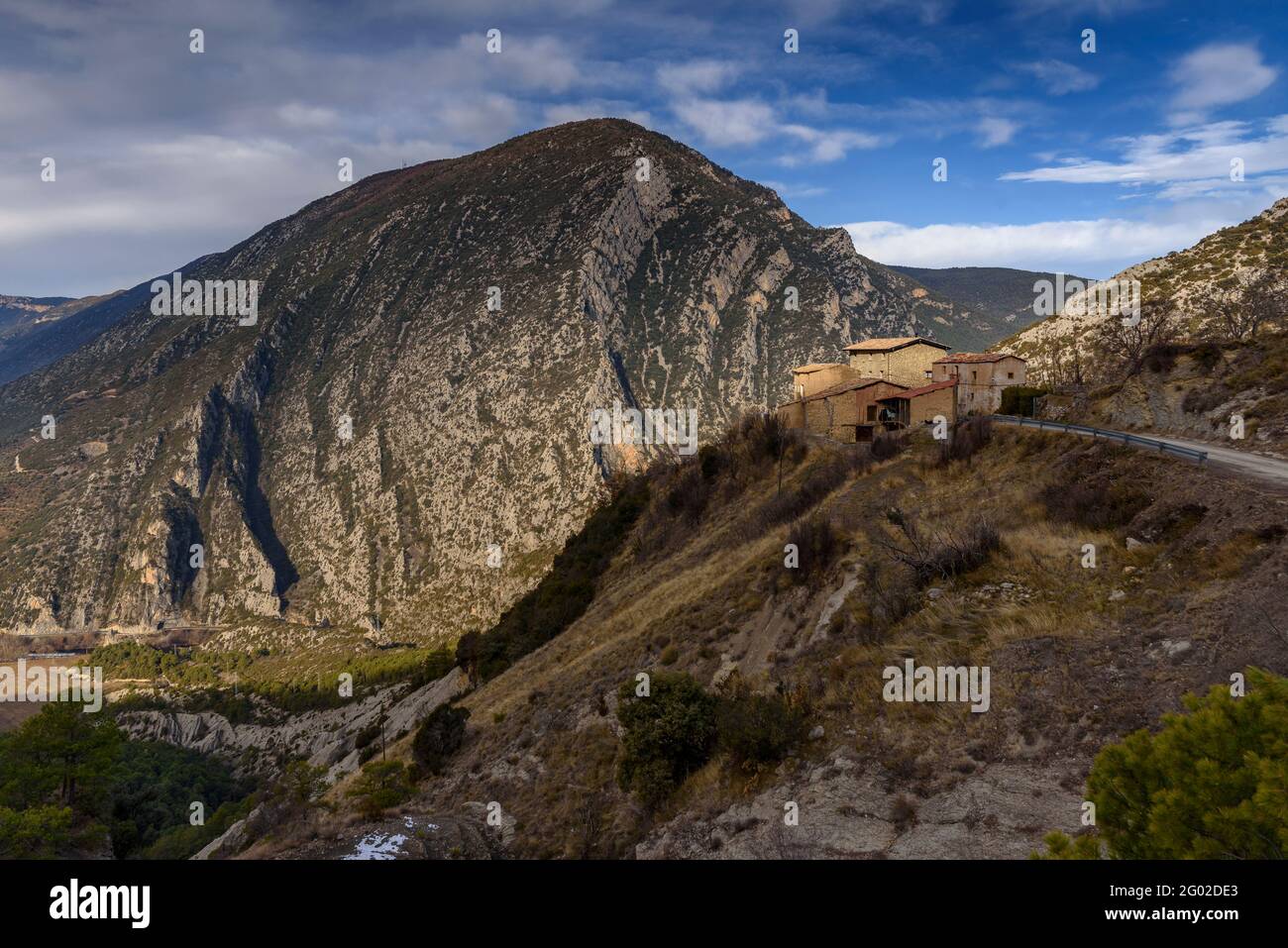 Voloriu Village, with the Prada mountain range in the background, in the  Organyà valley (Alt Urgell, Catalonia, Spain, Pyrenees Stock Photo - Alamy
