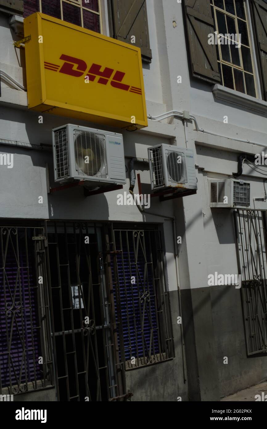 Avis delivery van hires stock photography and images Alamy