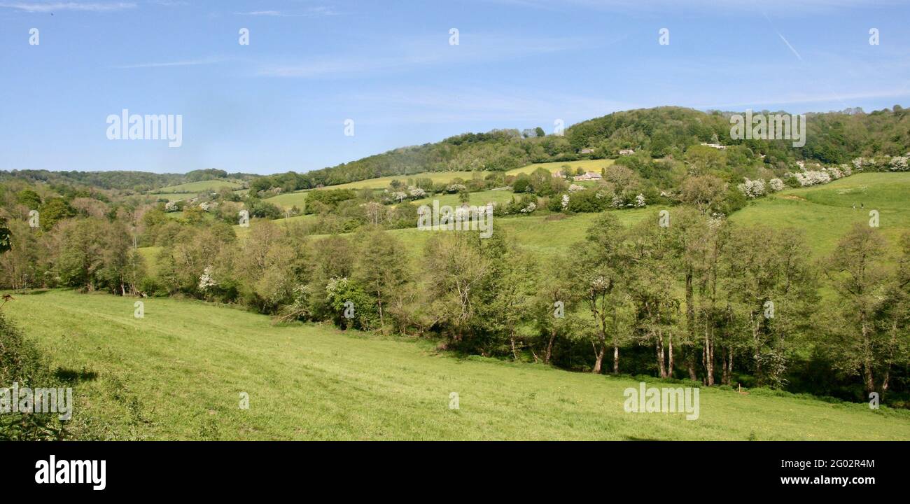 English countryside village hi-res stock photography and images - Alamy