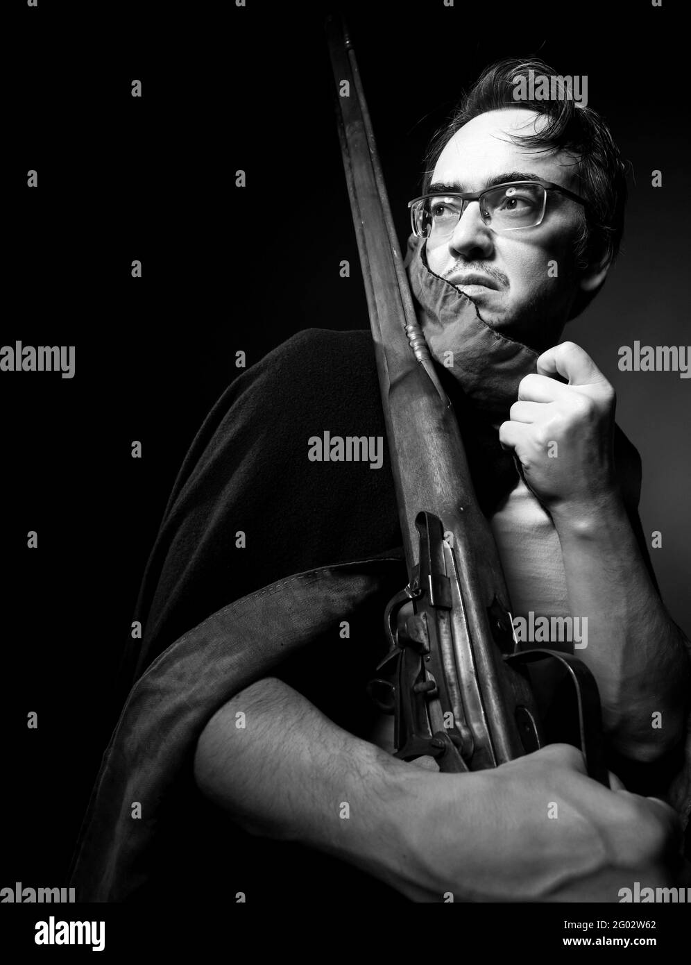 Slung rifle Black and White Stock Photos & Images Alamy