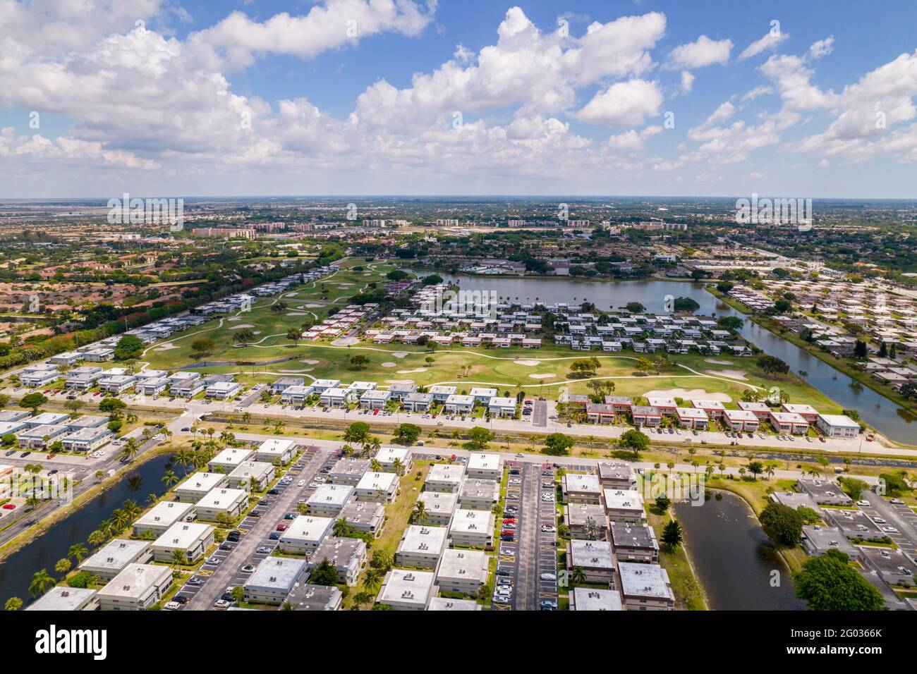 Are Dogs Allowed In Kings Point Delray Beach