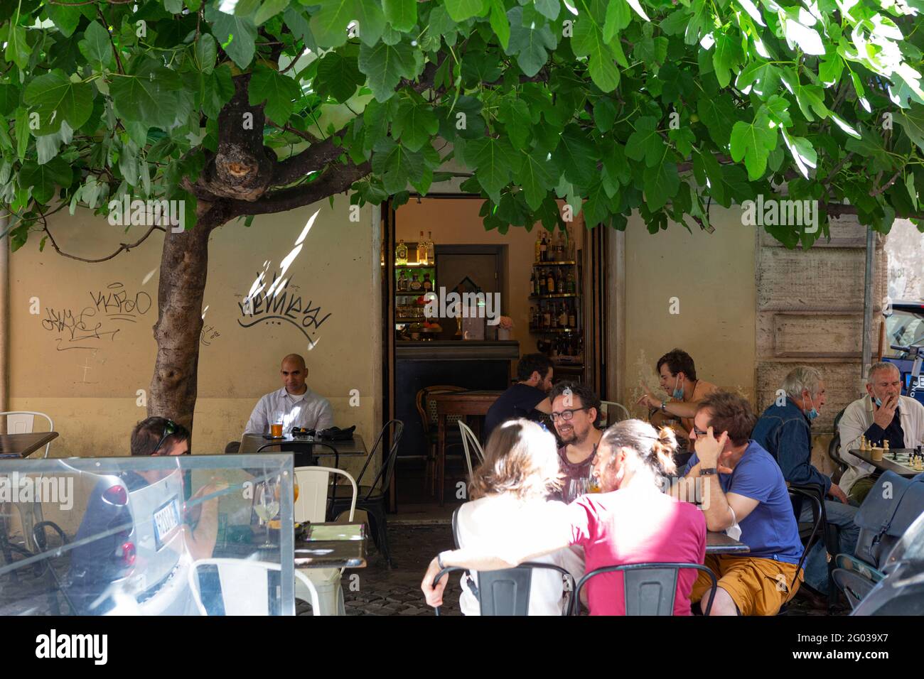 Tree Bar Menu Roma Rome tree bar hi-res stock photography and images - Alamy