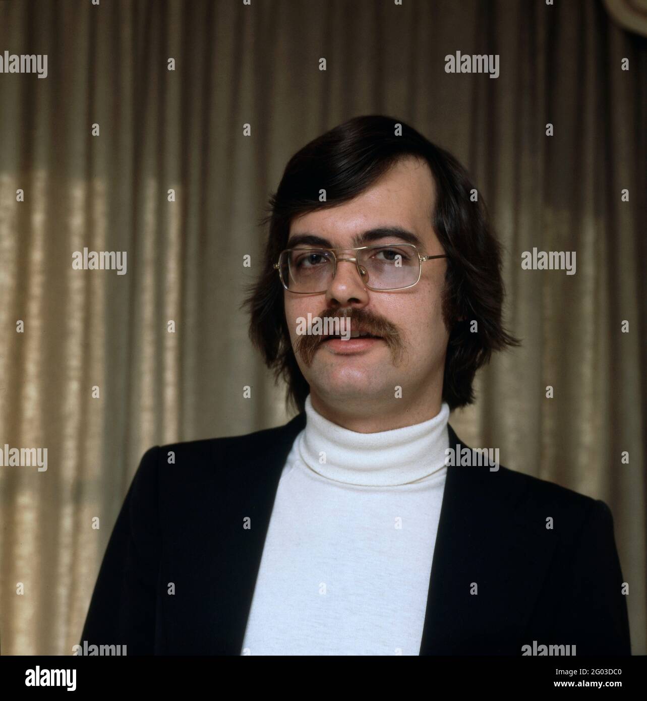 Peter Waters, australischer Pianist, Portrait, 1981. Peter Waters ...