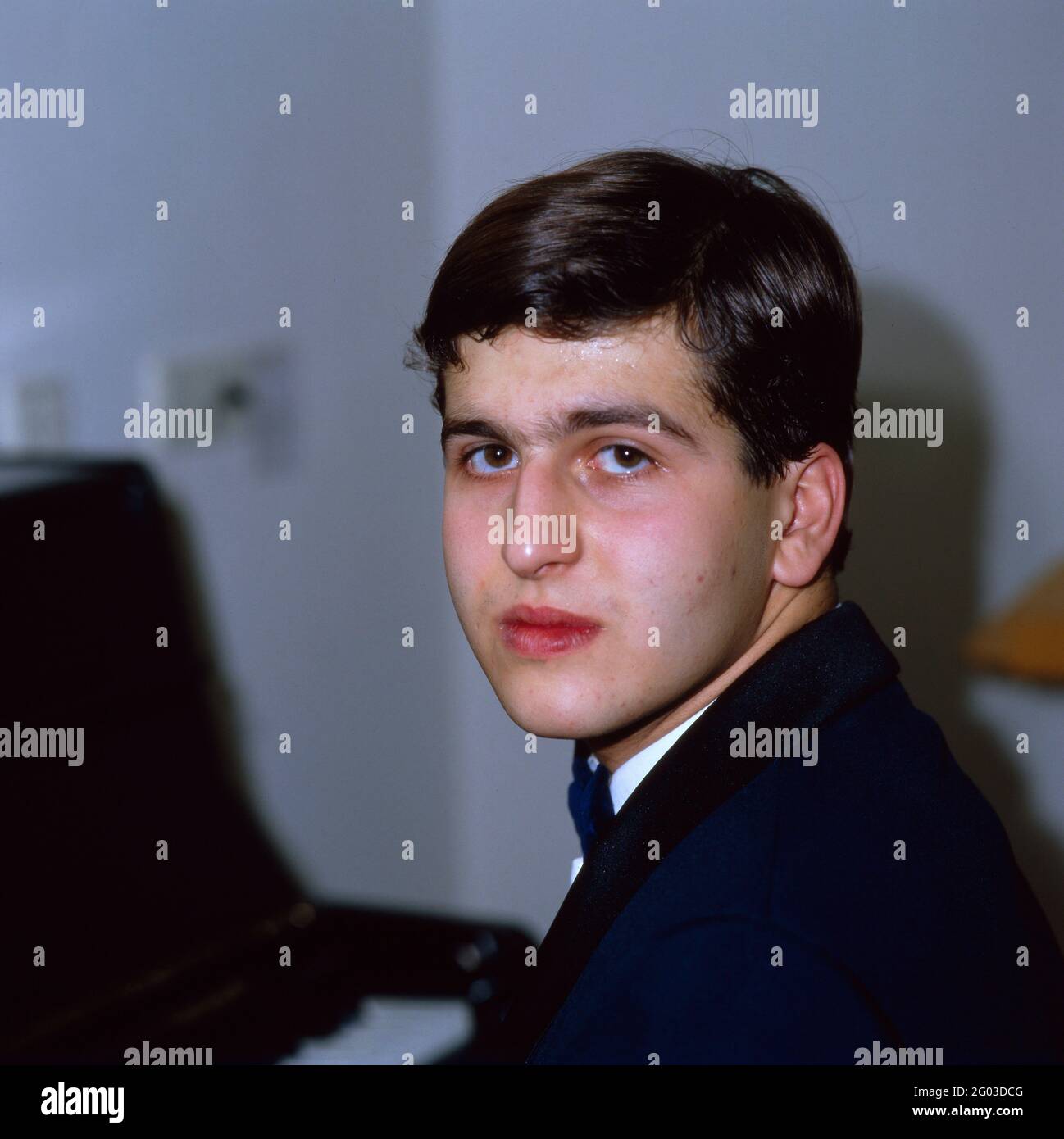 Dimitris Sgouros, griechischer Pianist, Portrait 1986. Dimitris Sgouros, Greek pianist, portrait 1986. Stock Photo