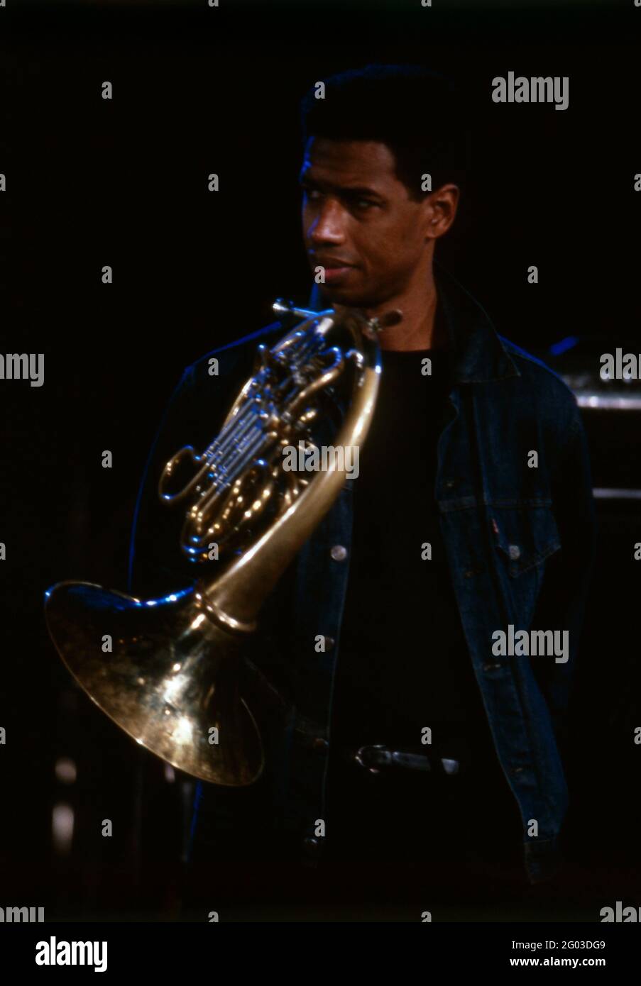 Branford Marsalis, amerikanischer Jazz-Saxophonist, spielt mit dem dem Herbie Hancock Quartet beim Jazz Fest Berlin, Philharmonie, 1986. Branford Marsalis, American Jazz saxophone player, plays with Herbie Hancock Quartet at the Jazz Fest Berlin, Philharmonie, 1986. Stock Photo