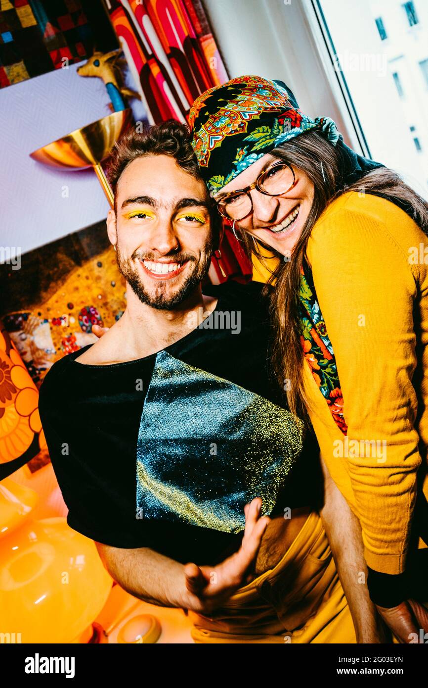 Man female hi-res stock photography and images - Alamy