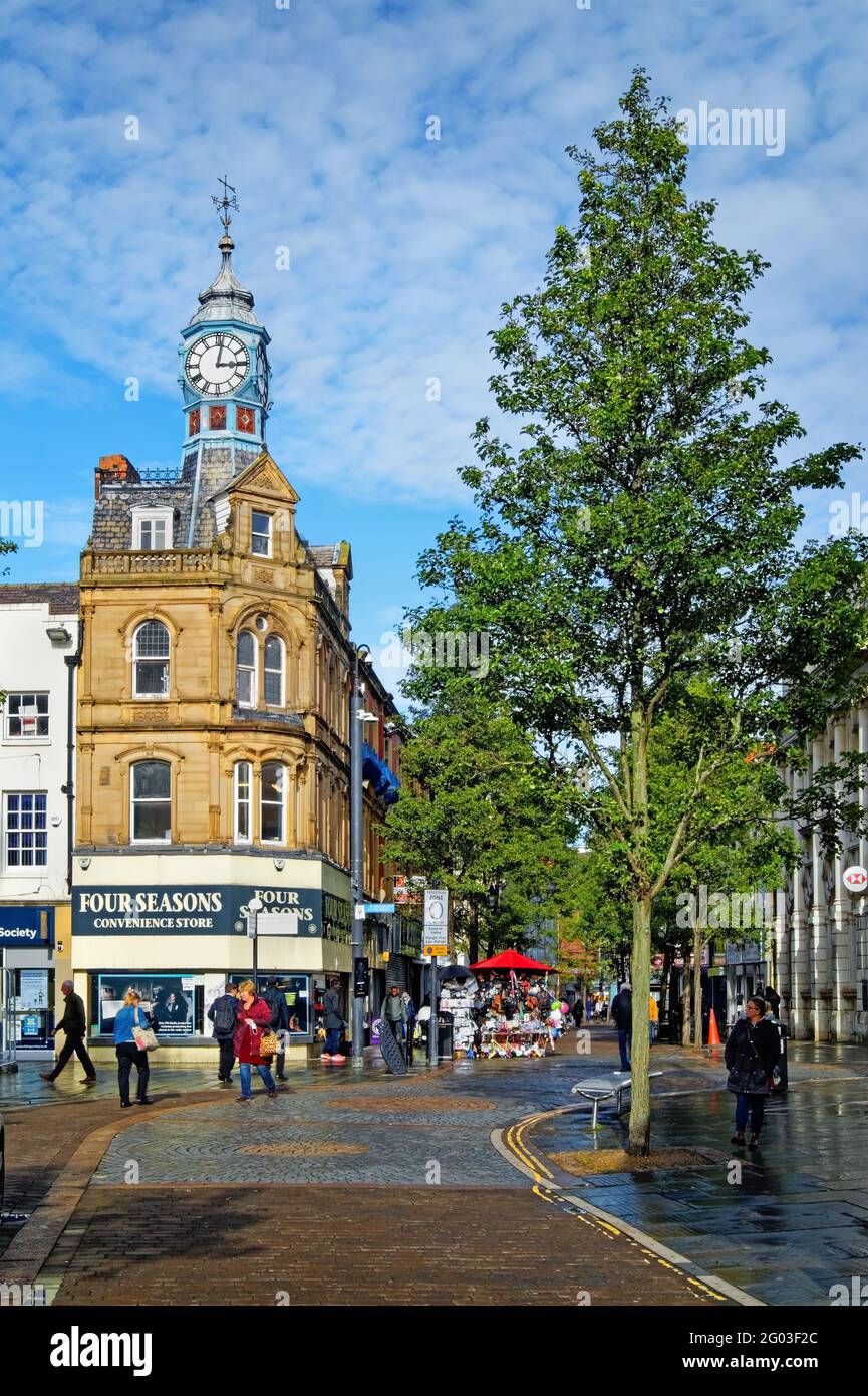 UK,South Yorkshire,Doncaster, Clock Corner on Frenchgate Stock Photo