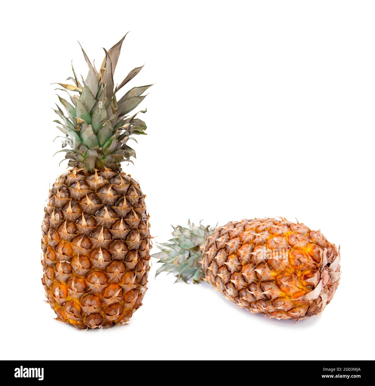 natural tropical pineapple isolated on white background Stock Photo - Alamy