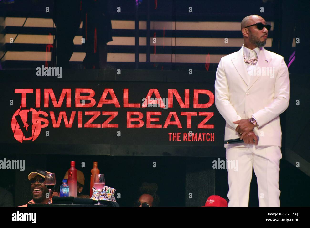 Timbaland swizz hi-res stock photography and images - Alamy