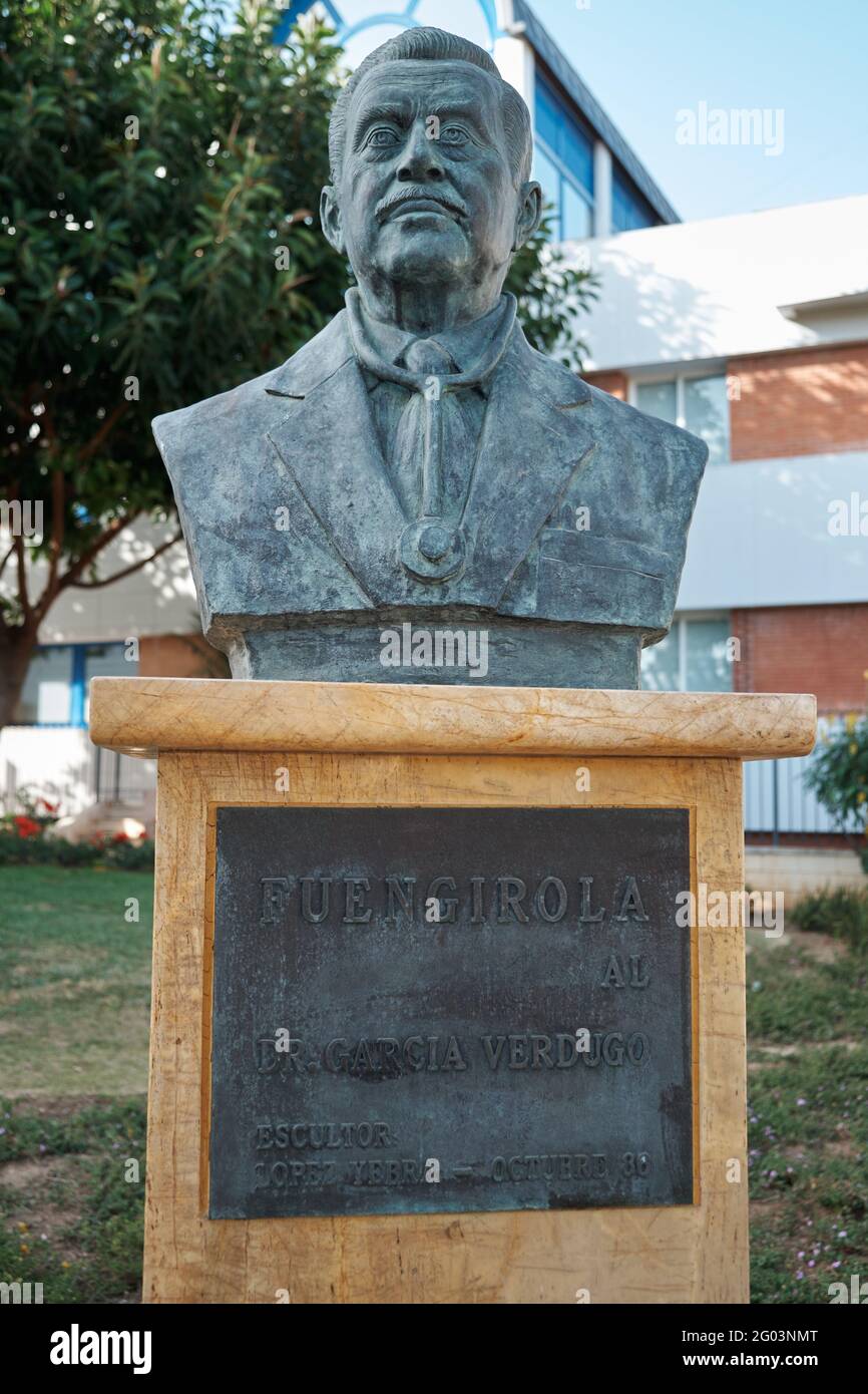 Bronze bust of doctor Manuel García Verdugo in Fuengirola, Malaga province, Andalusia, Spain. Stock Photo