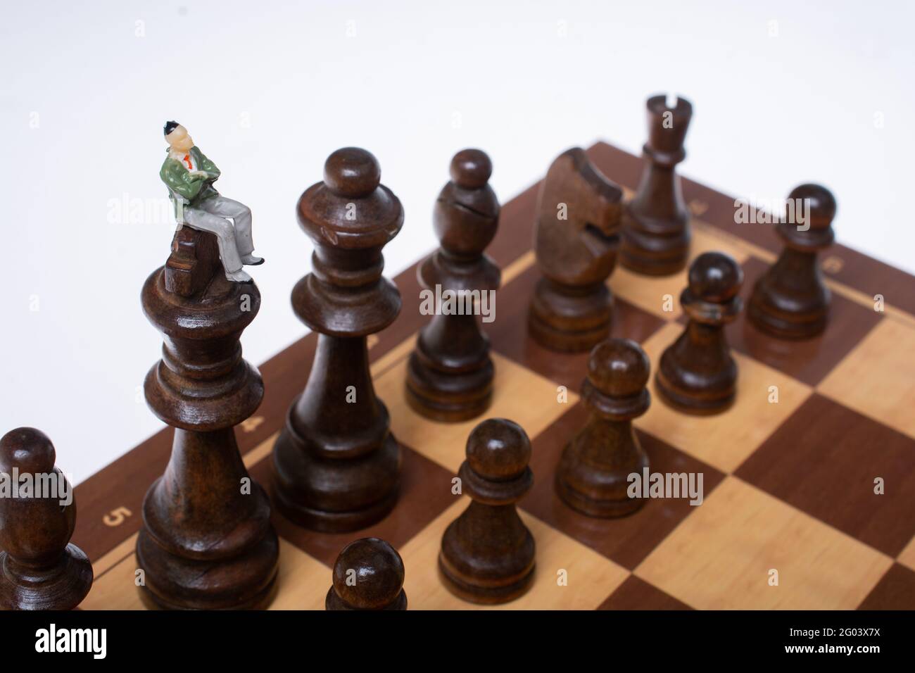 Old Wooden Chess Pieces On A Tree Trunk Board Just About To Start A Game.  Blank Copy Space For Editor's Text. Stock Photo, Picture and Royalty Free  Image. Image 44846209.