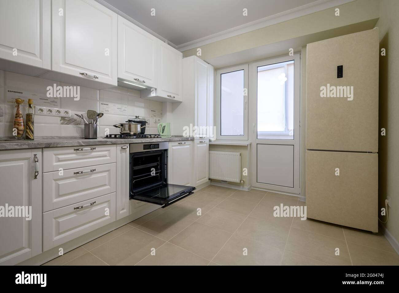 Luxury white modern kitchen furniture Stock Photo Alamy