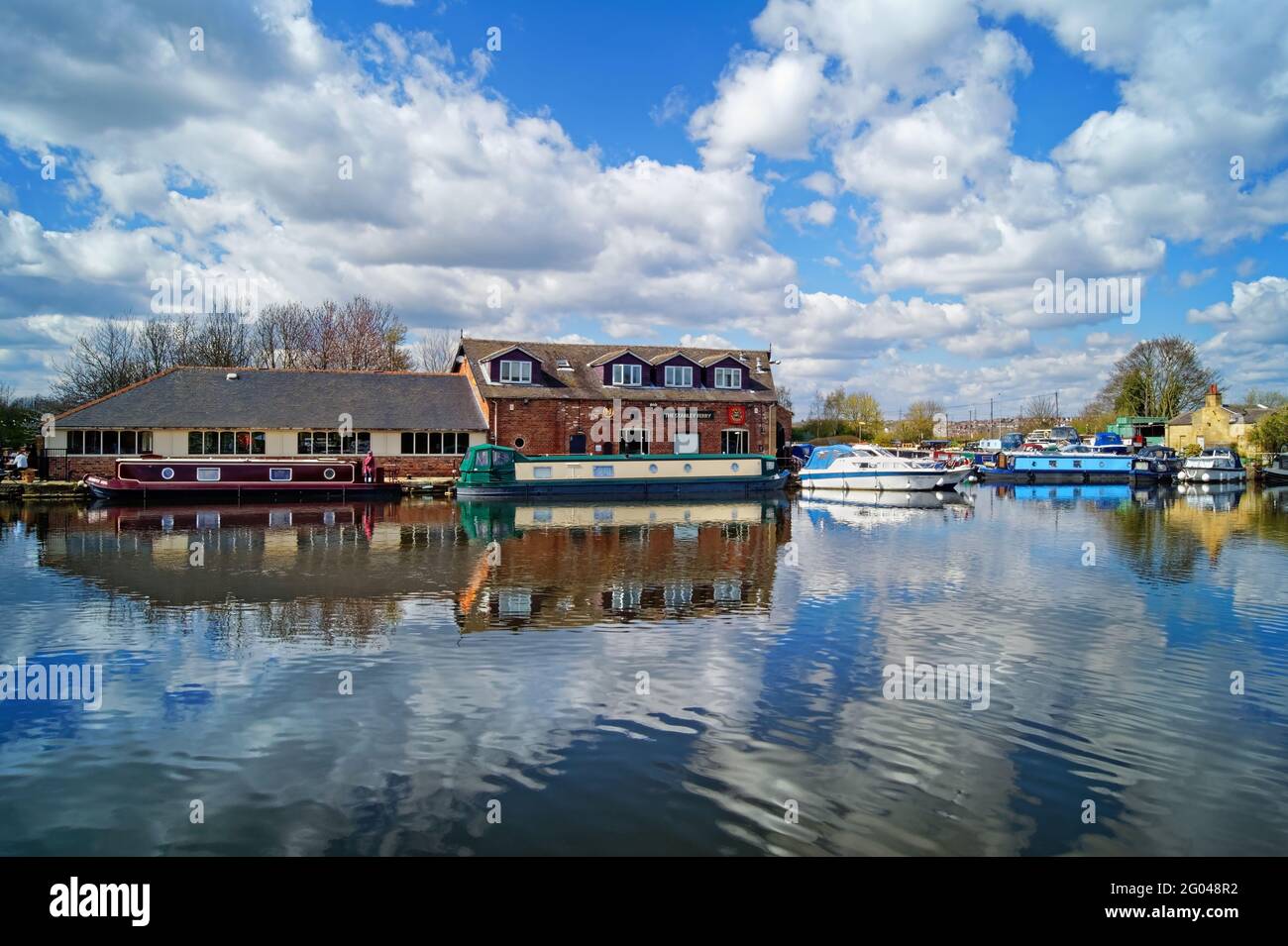 Stanley ferry pub hires stock photography and images Alamy