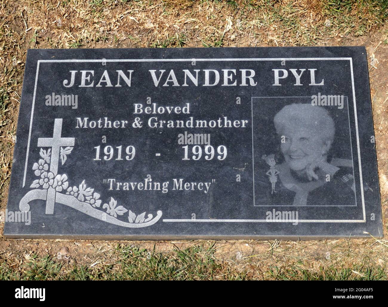 Lake Forest, California, USA 29th May 2021 A general view of atmosphere of actress Jean Vander Pyl's Grave at Ascension Cemetery in Lake Forest, California, USA. She was best known for the voice of Wilma Flintstone of the Hanna-Barbera Cartoon The Flintstones. Photo by Barry King/Alamy Stock Photo Stock Photo